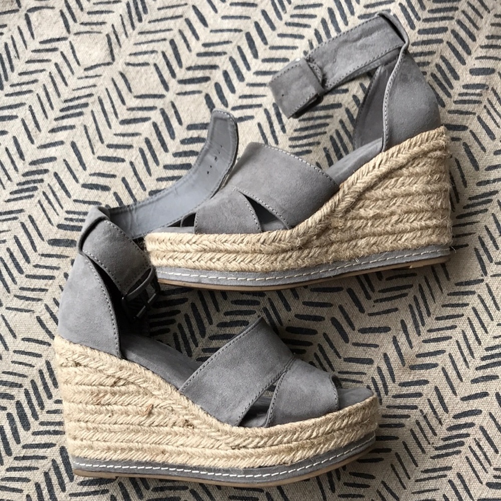 Grey and wicker tan wedges high heel sandals 6.5